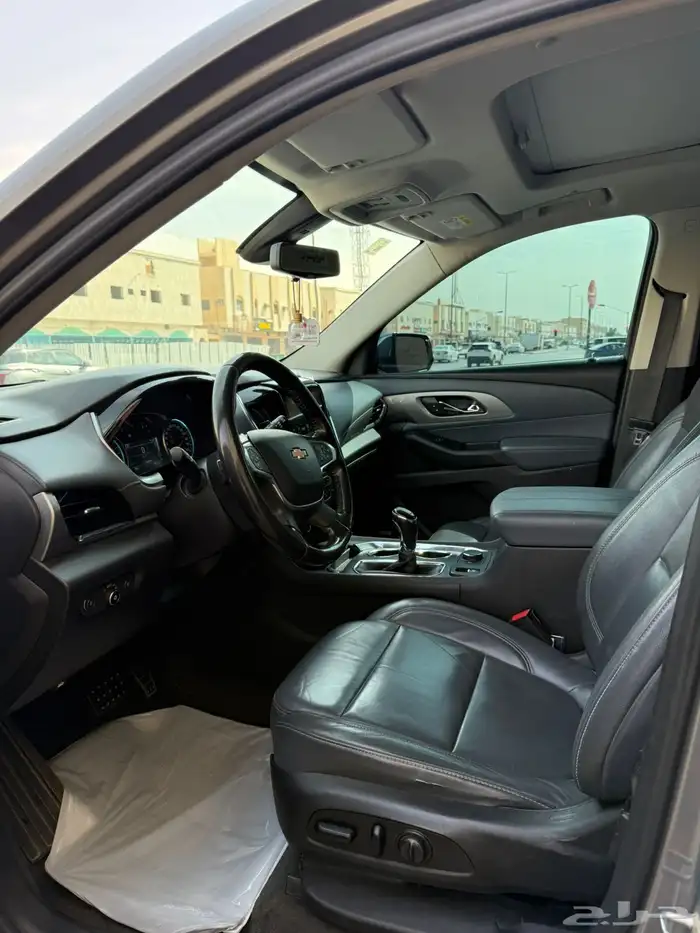 شيفروليه ترافيرس 6