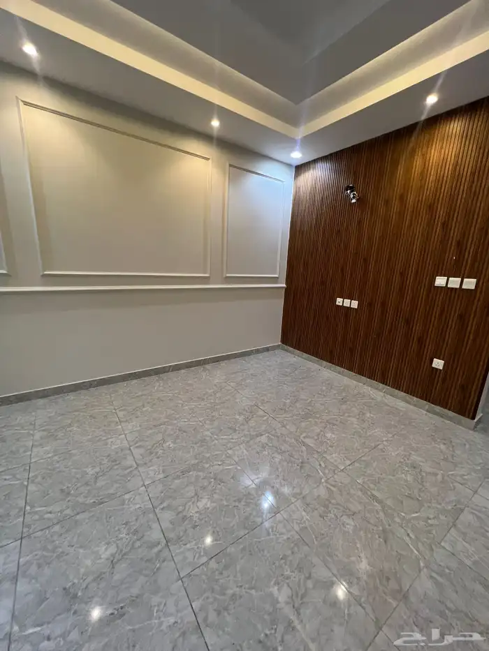 شقة للبيع في حي مريخ بجده 1