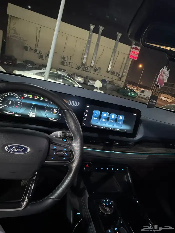 للتنازل بدون مقابل - فورد تيريتيوري موديل 2024 (رمادي) 9