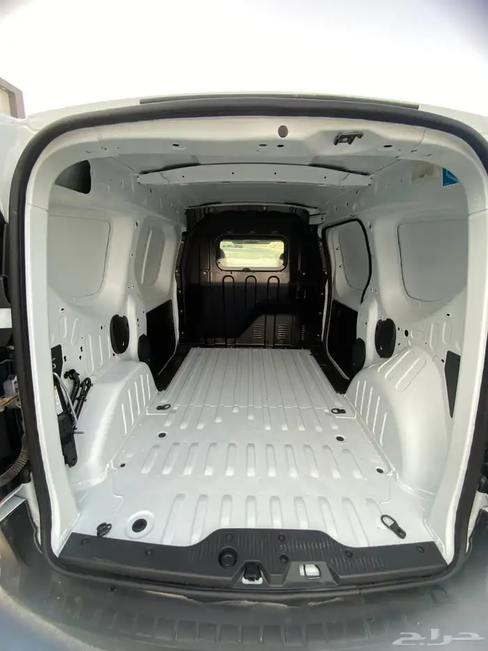 فان رينو دوكر ديزل 2024 للبيع 4