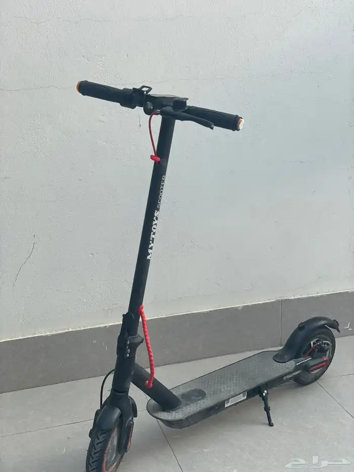للبيع سكوتر كهربائي نظيف 11