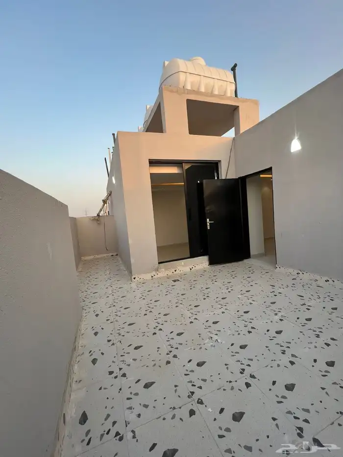 تاون هاوس علوي   أرضي 12