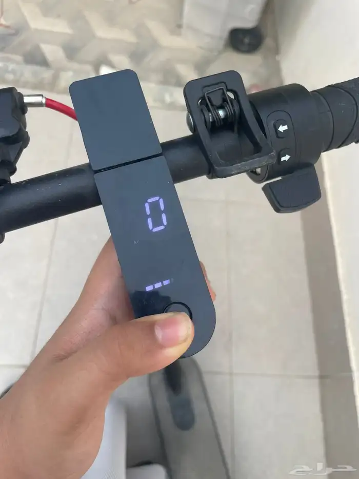 للبيع سكوتر كهربائي نظيف 15