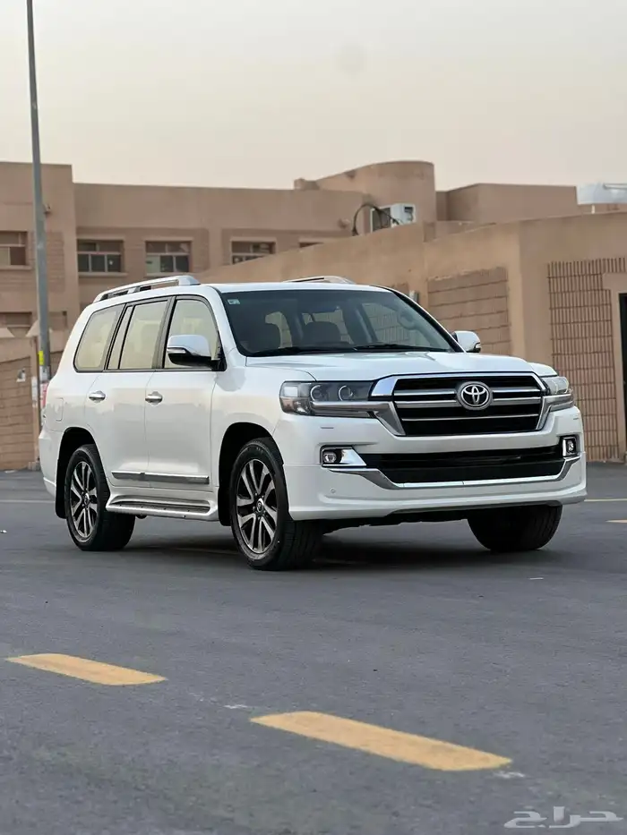 لاندكروزر 2019 تورينق سعودي 0