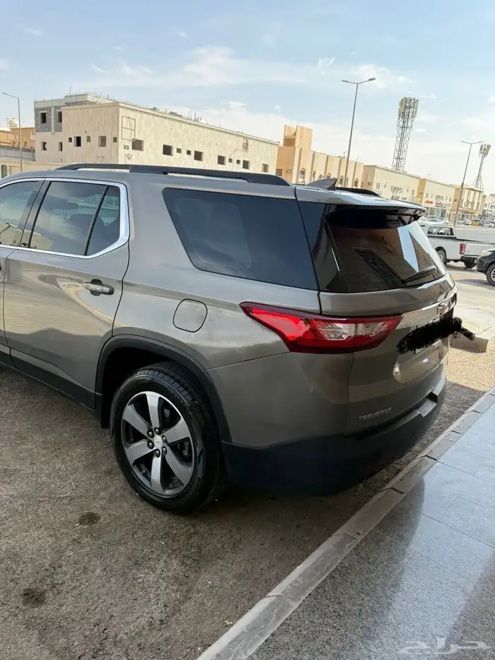 شيفروليه ترافيرس 4
