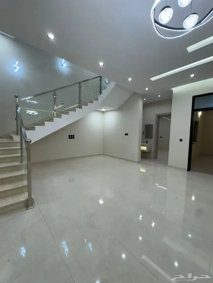 فلل فاخرة حي الملك فهد 7غرف فرصة لتملك بيت العمر 2