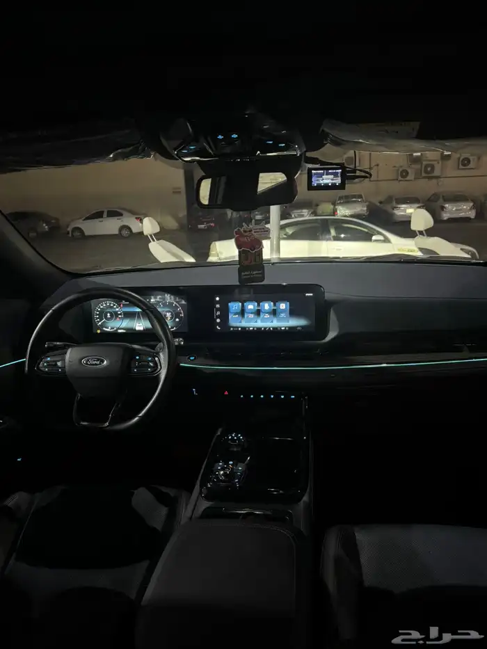 للتنازل بدون مقابل - فورد تيريتيوري موديل 2024 (رمادي) 8