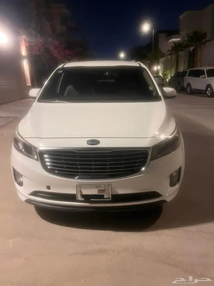 كيا كارنفال 0