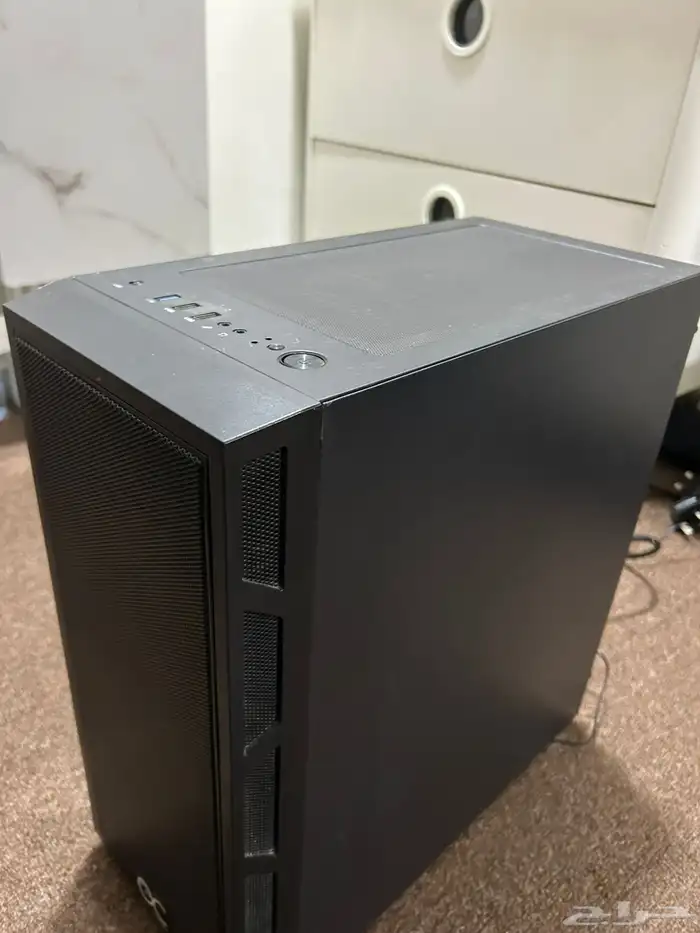 PC بي سي للبيع نظيف ولايوجد به مشاكل 0