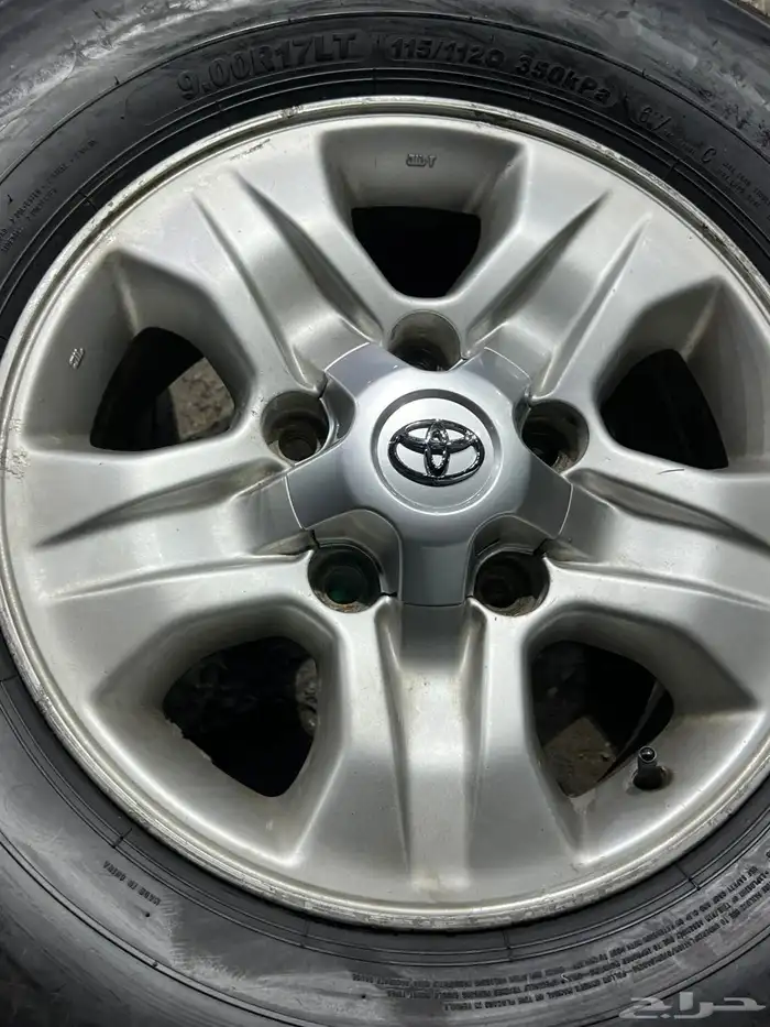 جنوط جيب لاند كروزر 2007 اصلي مع كفرات شاهين 900.17 ت23 11