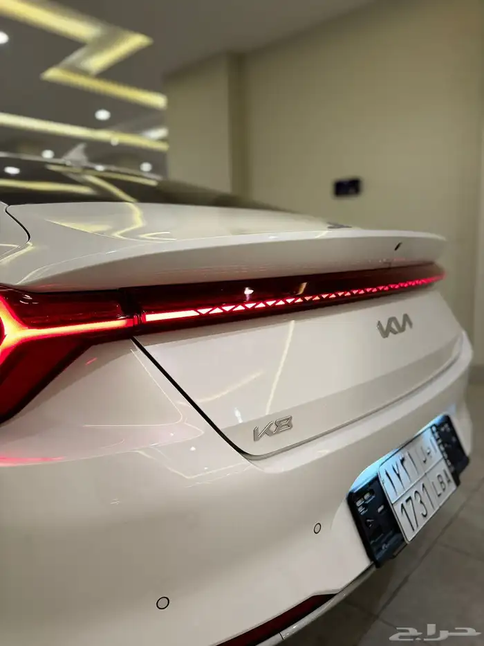 كيا K8 2022 ( بنزين ) فل كامل بحالة الوكالة 4