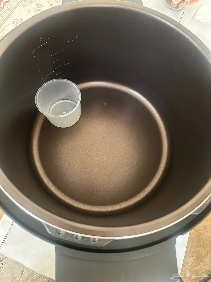 قدر ضغط كهربائي YORX شبه جديد - متعدد الوظائف عالية الجودة 4