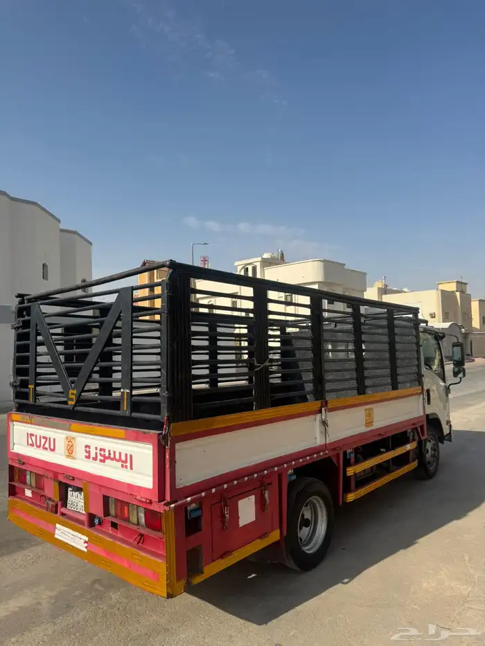 للبيع دينا ايسوزو 2023 صندوق 2