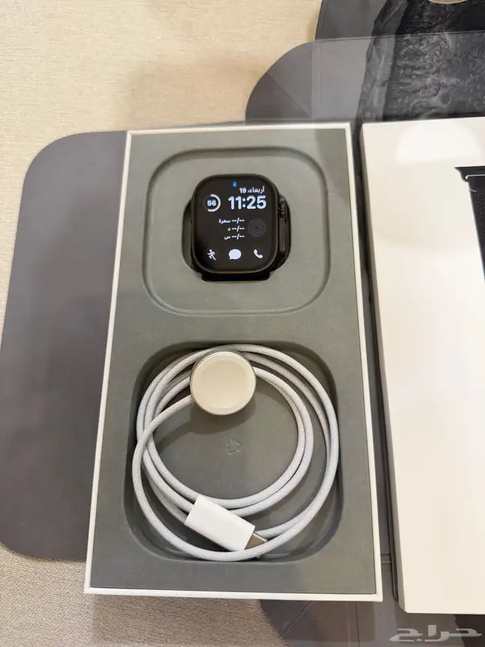 ساعة ابل الترا 2 اسود الاصليه 0