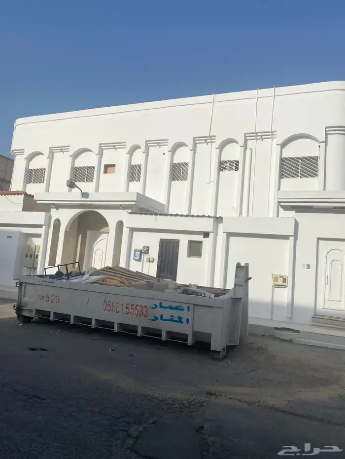 للبيع دور وشقتين في حي بدر دال مساحة 625 متر 0