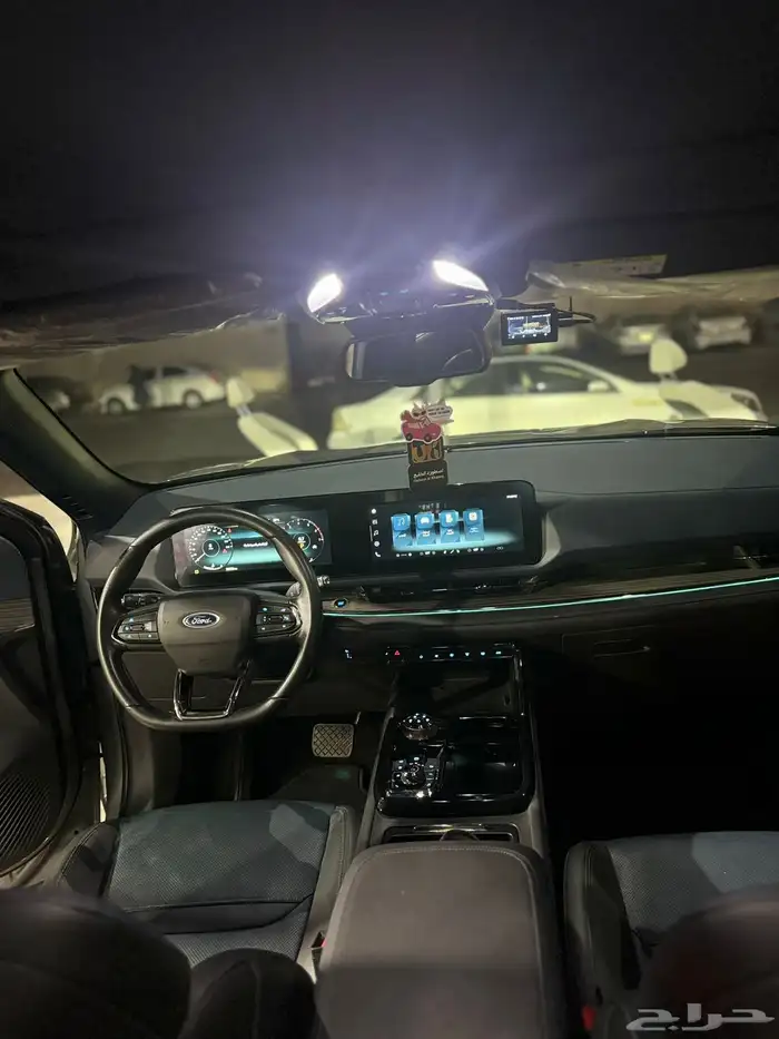 للتنازل بدون مقابل - فورد تيريتيوري موديل 2024 (رمادي) 5