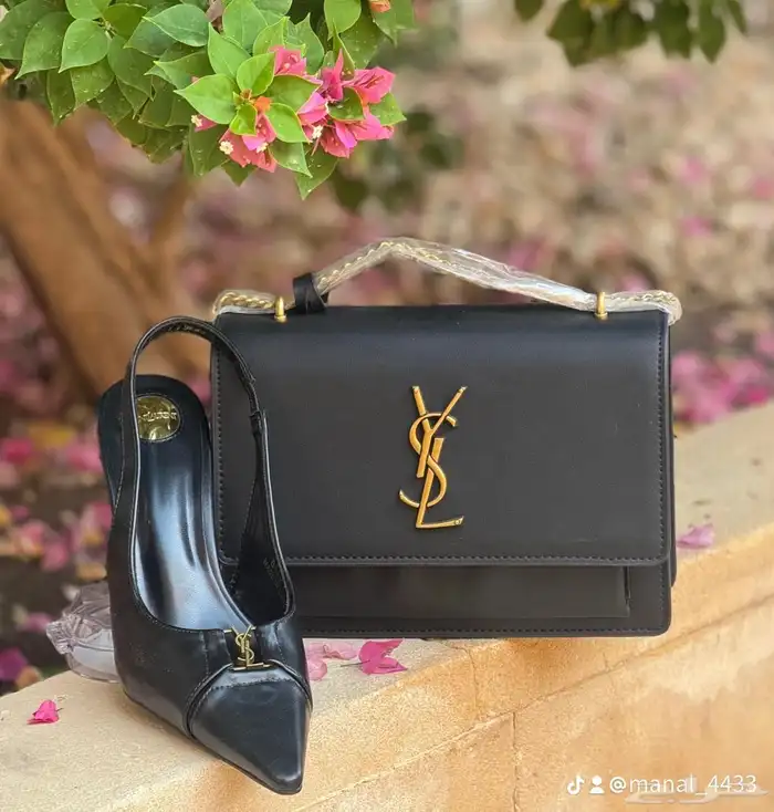 شنط شوزات ماركه 13