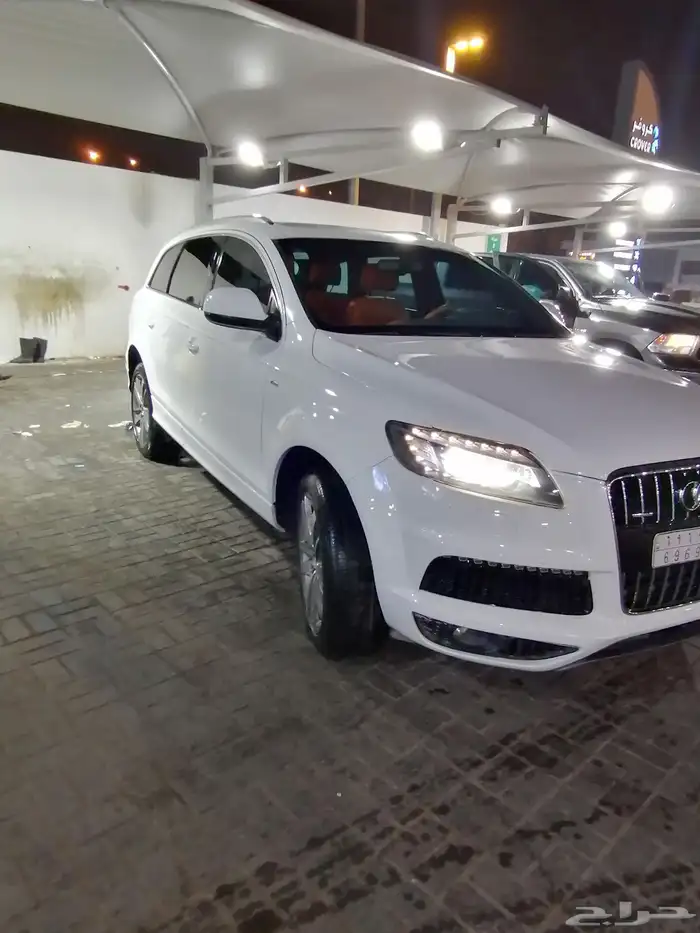 للبيع أودي Q7 موديل 2011 S-Line 3