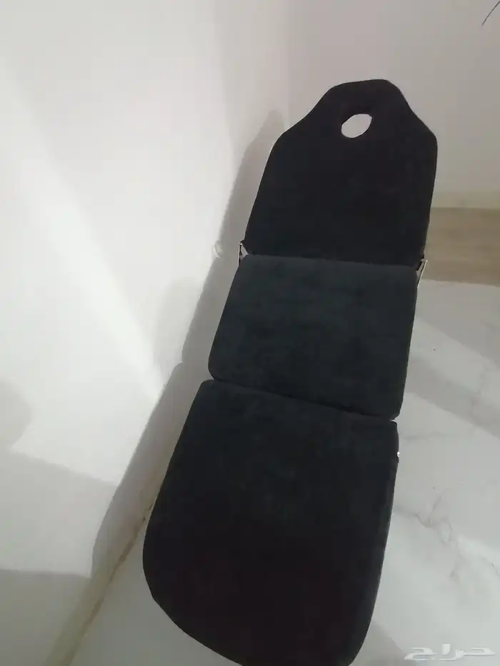 شاشة جيب لاندكروزر 2010راوتر وكرسي مساج الموقع محافظة رفحاء 1