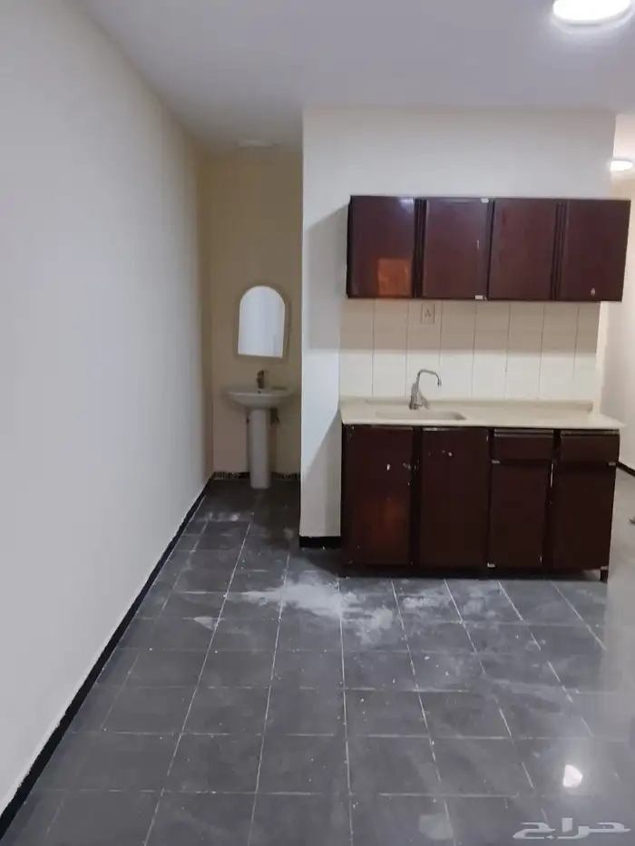 عمارة للايجار في الخبر حي الخزامى 8