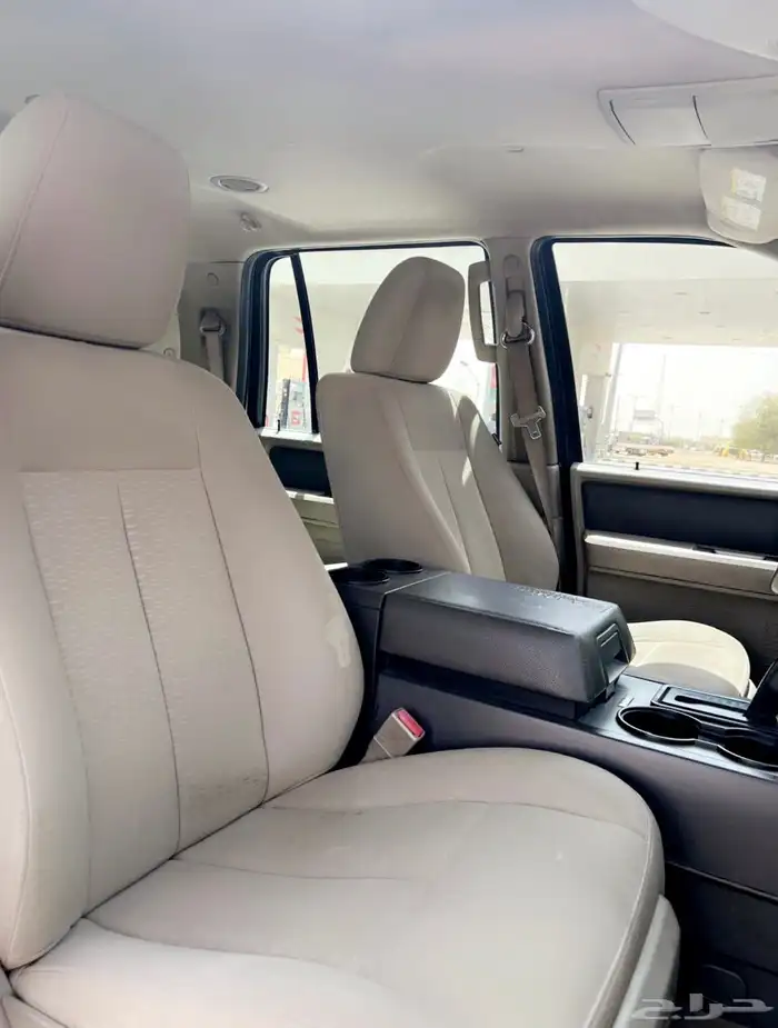 فورد اكسبيدشن قصير 2012 3