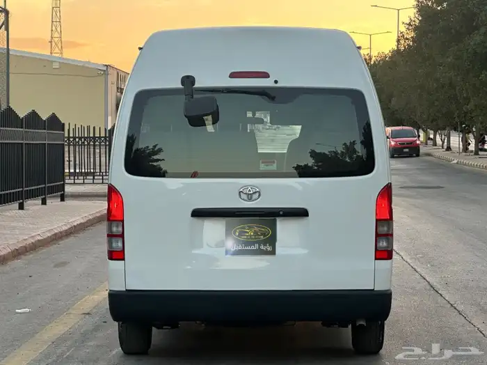 تويوتا باص ركاب سقف موديل 2018 قير عادي ديزل شامل الضريبة 7