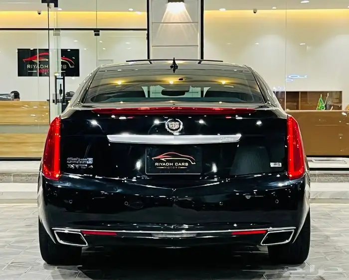 كاديلاك XTS4 2013 بلاتينيوم ( بحالة ممتازة ) 2