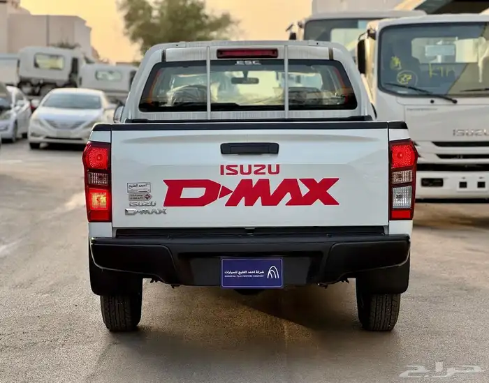 ايسوزو D-Max غمارتين استندر دبل وبدون دبل (عادي-كهرب) 2026 19