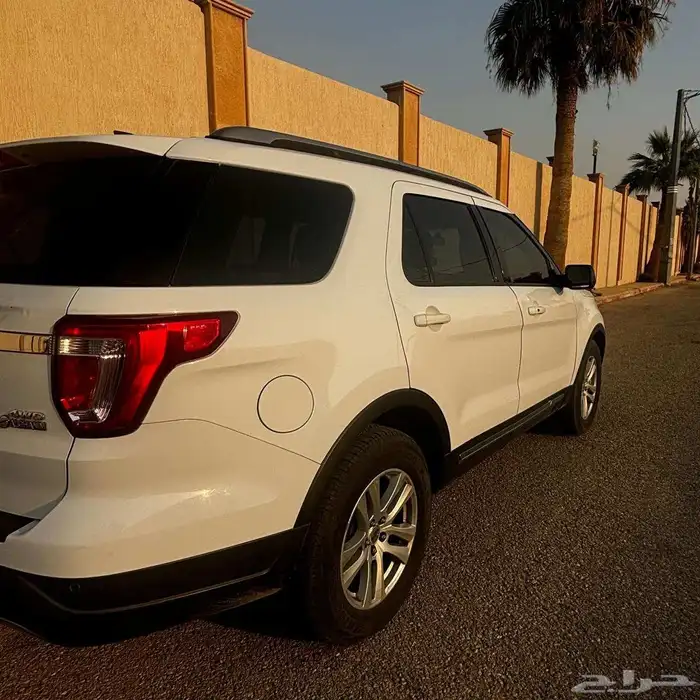 فورد اكسبلور 2018XLT 3
