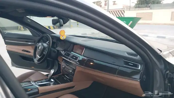 بي إم دبليو 740 موديل 2015 للبيع 11