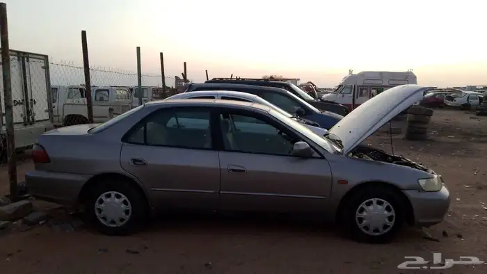 للبيع قطع هواندا كورد 2002 1