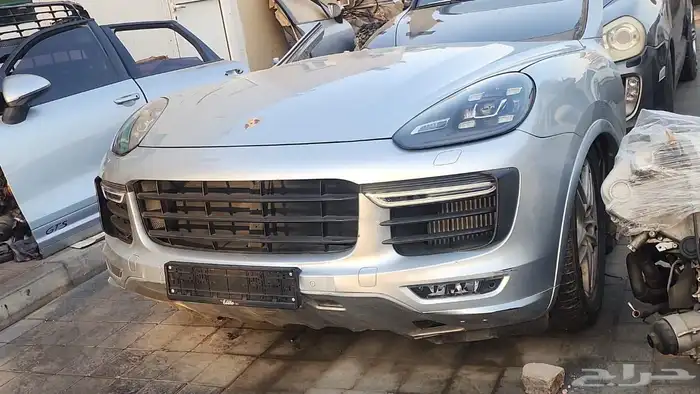 قطع غيار مستورد بورش بنزين وكهرباء بجميع فئاتها 9