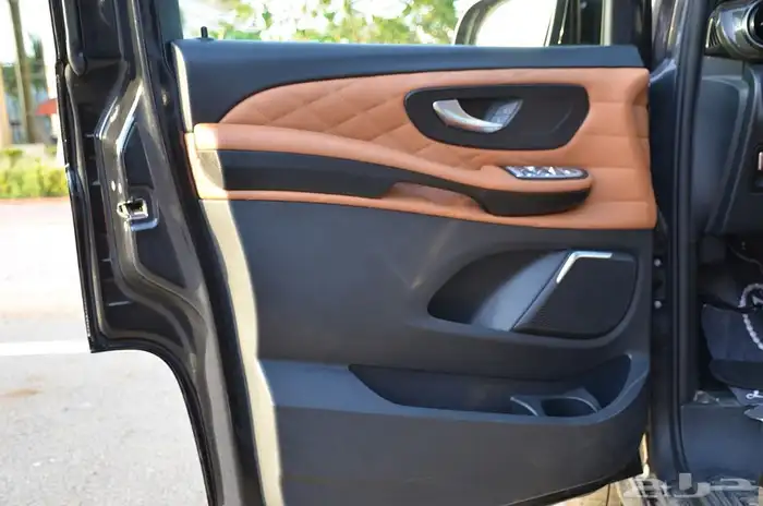 مرسيدس V250 جفالي للبيع 17