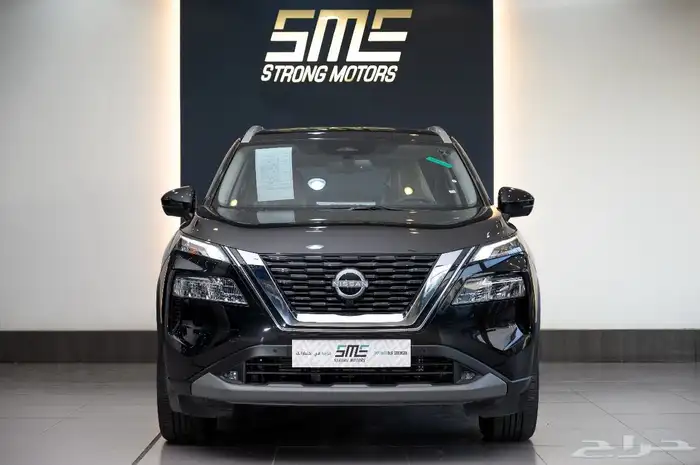 نيسان اكس تريل SV بلس دابل مقاعد جملي-سقف اسود موديل 2025 3