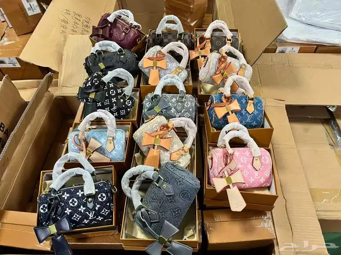 متوفر شنط وشوازات جمله وقطاعي 8