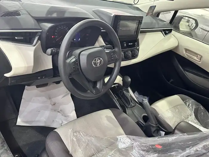 تويوتا كورولا XLi مطور جنوط 2.0 موديل 2025 تقسيط وكاش 5