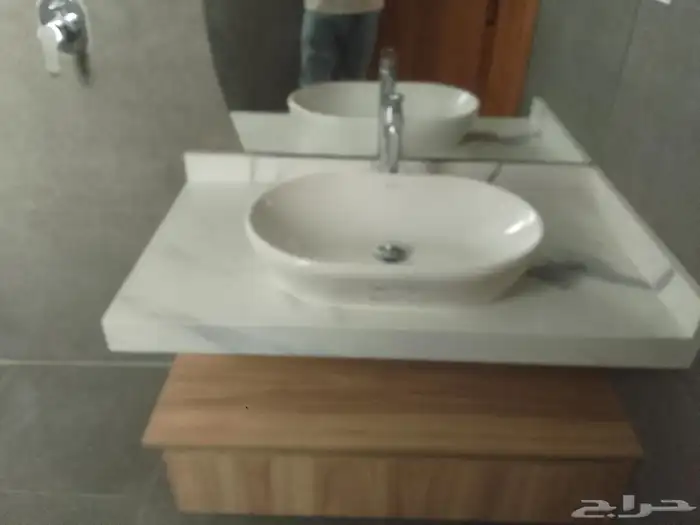 رخام طبيعي وصناعي توريد تصنيع تركيب رفوف طاولات 9