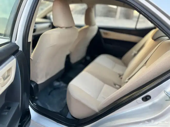 تويوتا كورولا 2015 للبيع ( الجبيل) 11