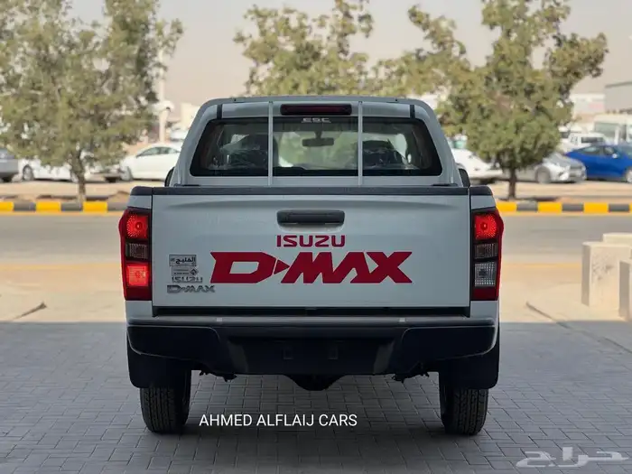 ايسوزو D-Max غمارتين استندر دبل وبدون دبل (عادي-كهرب) 2026 8