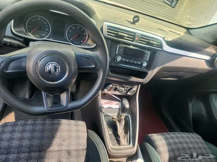 جيب ام جي للبيع نظيف على الشرط من الصدام للصدام ماشي 290 3