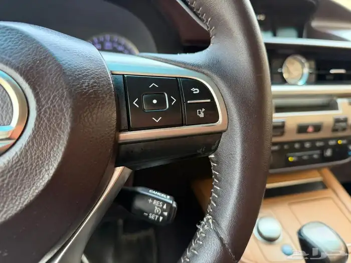 لكزس 2016 es250 سعودي 15