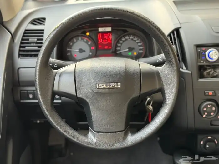 ايسوزو D-Max غمارتين استندر دبل وبدون دبل (عادي-كهرب) 2026 21