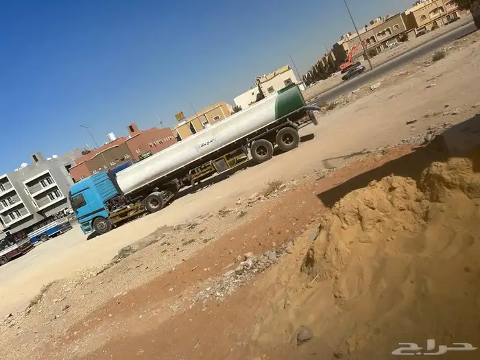 مطلوب سواق تريله عنده رخصه واقامه ساريه هندي 1