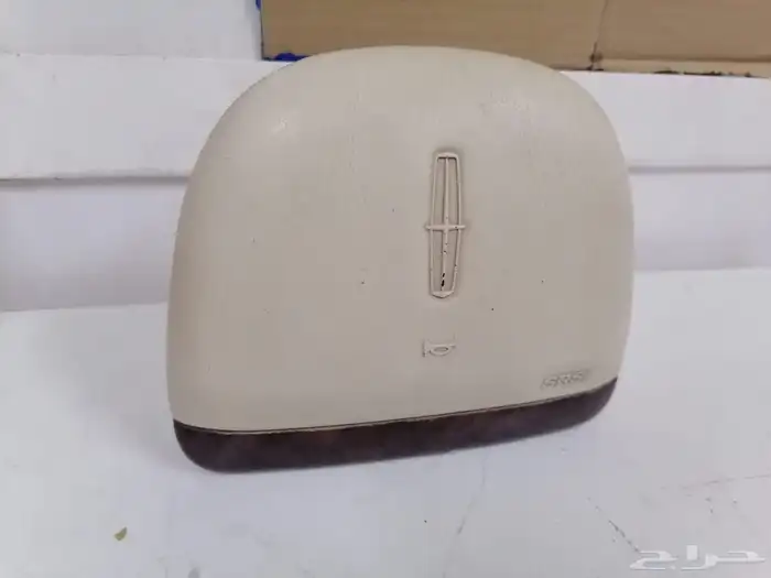 لنكولن تاون كار 1997 قطع غيار متنوعه 7
