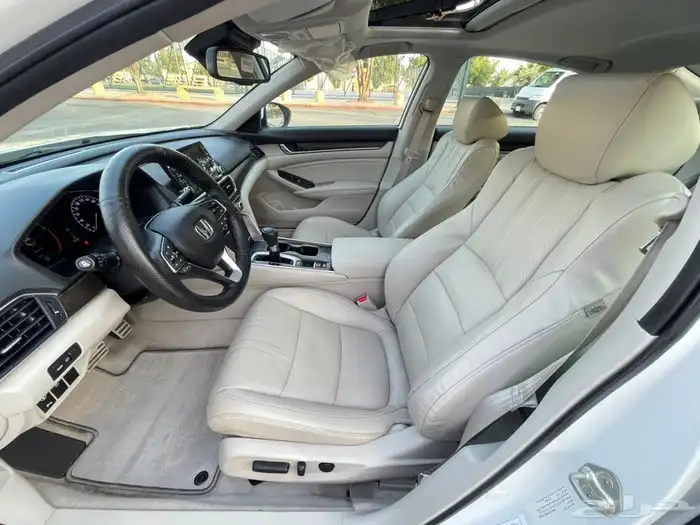 هوندا اكورد 2018 فل سعودي 8