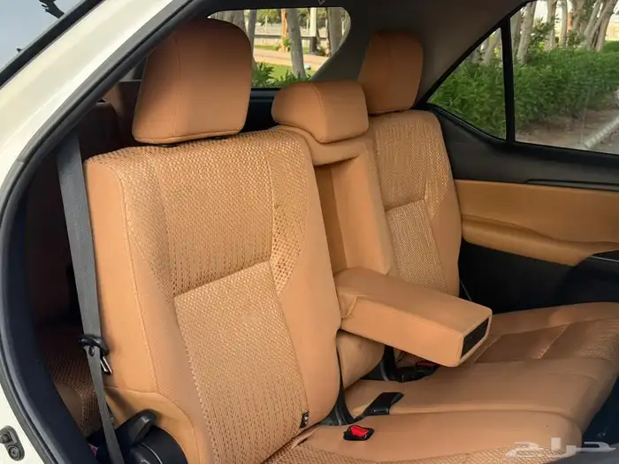 تويوتا فورشنر دبل 4 سلندر موديل 2021 24