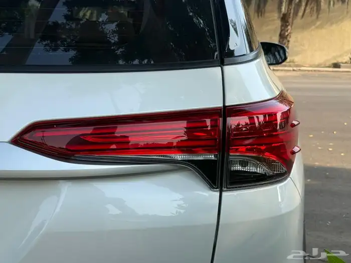 تويوتا فورشنر دبل 4 سلندر موديل 2021 12