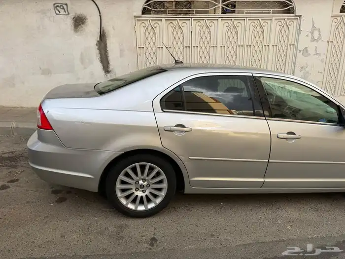 ميلان للبيع موديل 2009 3