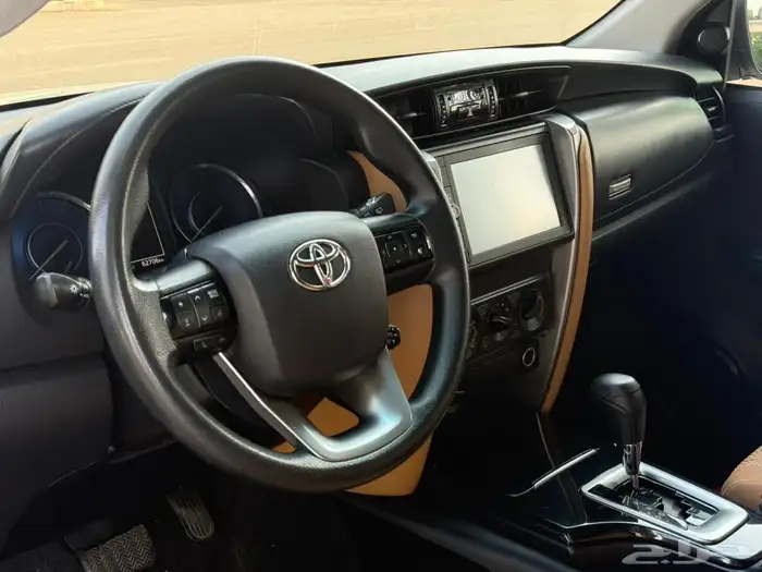 تويوتا فورشنر دبل 4 سلندر موديل 2021 27