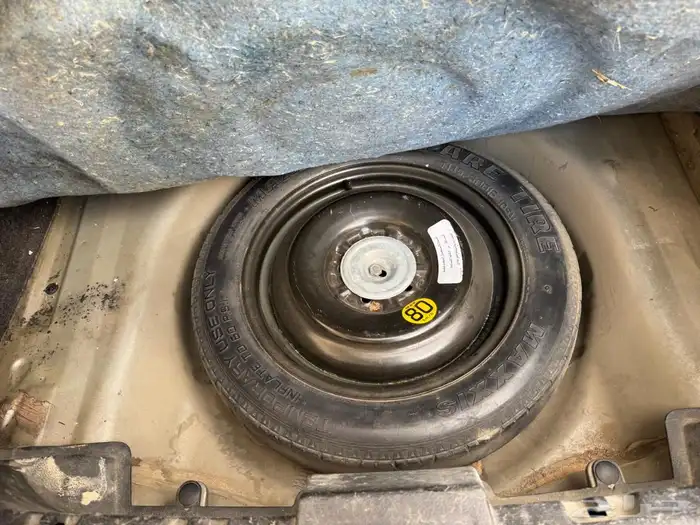 ميلان للبيع موديل 2009 5